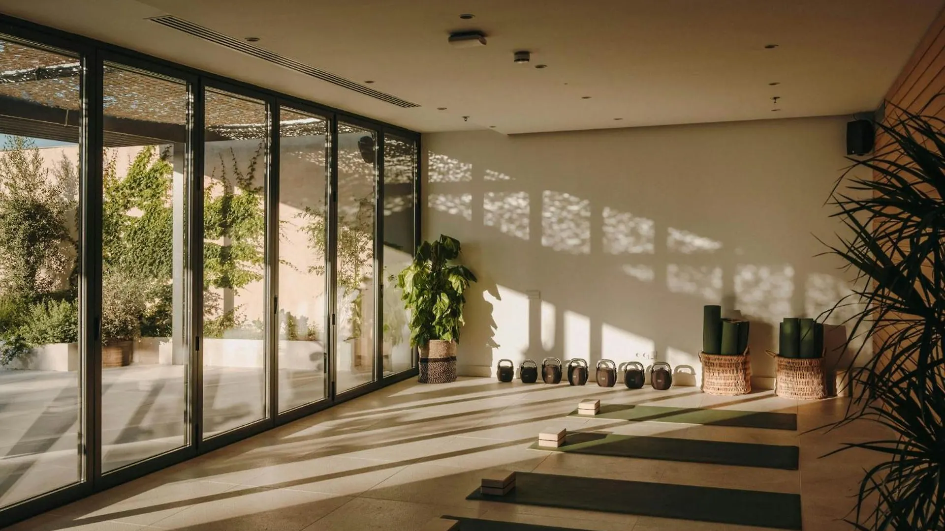 ホテル Sabatic Sitges Hotel, Autograph Collection